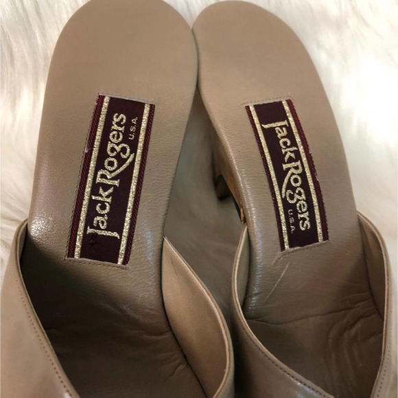 Jack Rogers Lightweight Tan Leather Wedges 6.5